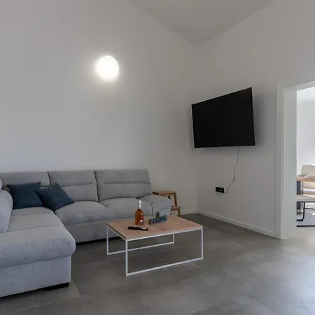 Archipel Апартаменты Вир