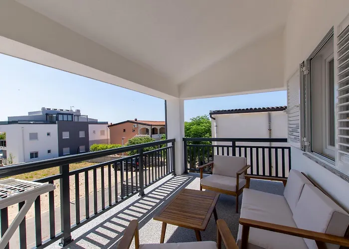 Apartment Archipel Vir